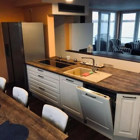 Schwimmendes Haus Elandi By Interhome Apartment *