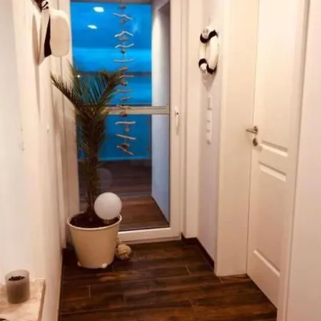 Apartment Schwimmendes Haus Elandi By Interhome Niemegk (Saxony-Anhalt)