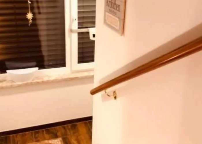 Schwimmendes Haus Elandi By Interhome *