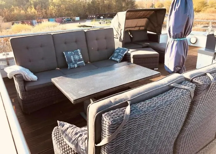 Schwimmendes Haus Elandi By Interhome Niemegk (Saxony-Anhalt)